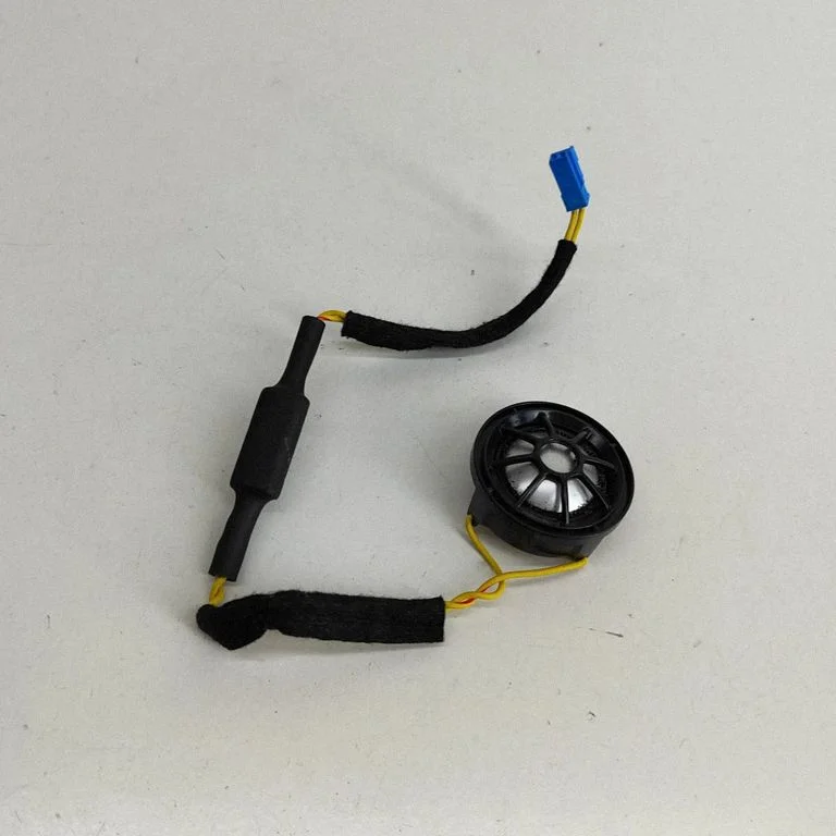 Rear door speaker 9349999