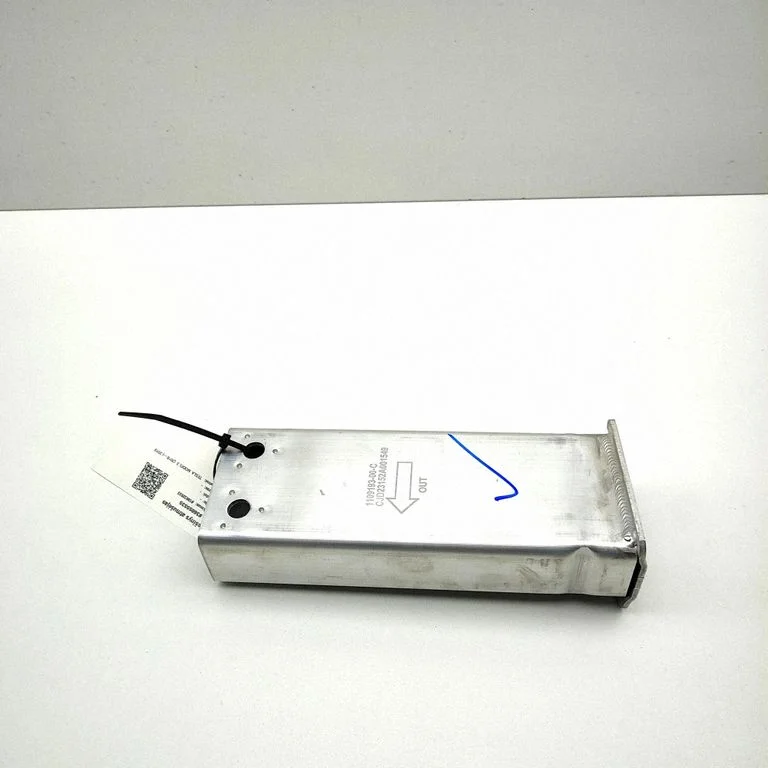 Priekšējā bampera trieciena slāpētājs – Tesla Model S (2012-)