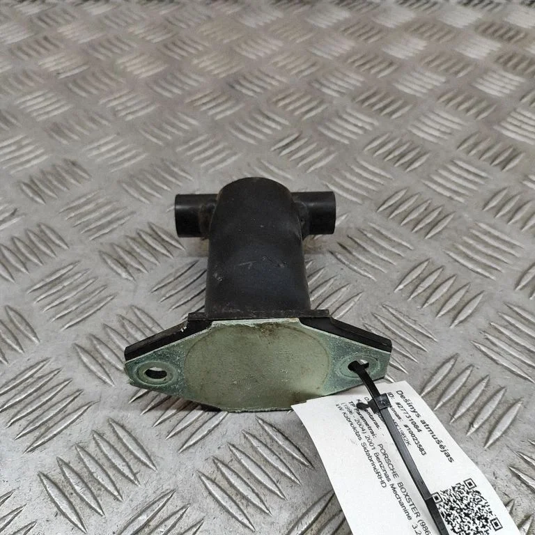 Absorber zderzaka przedniego 99650501500