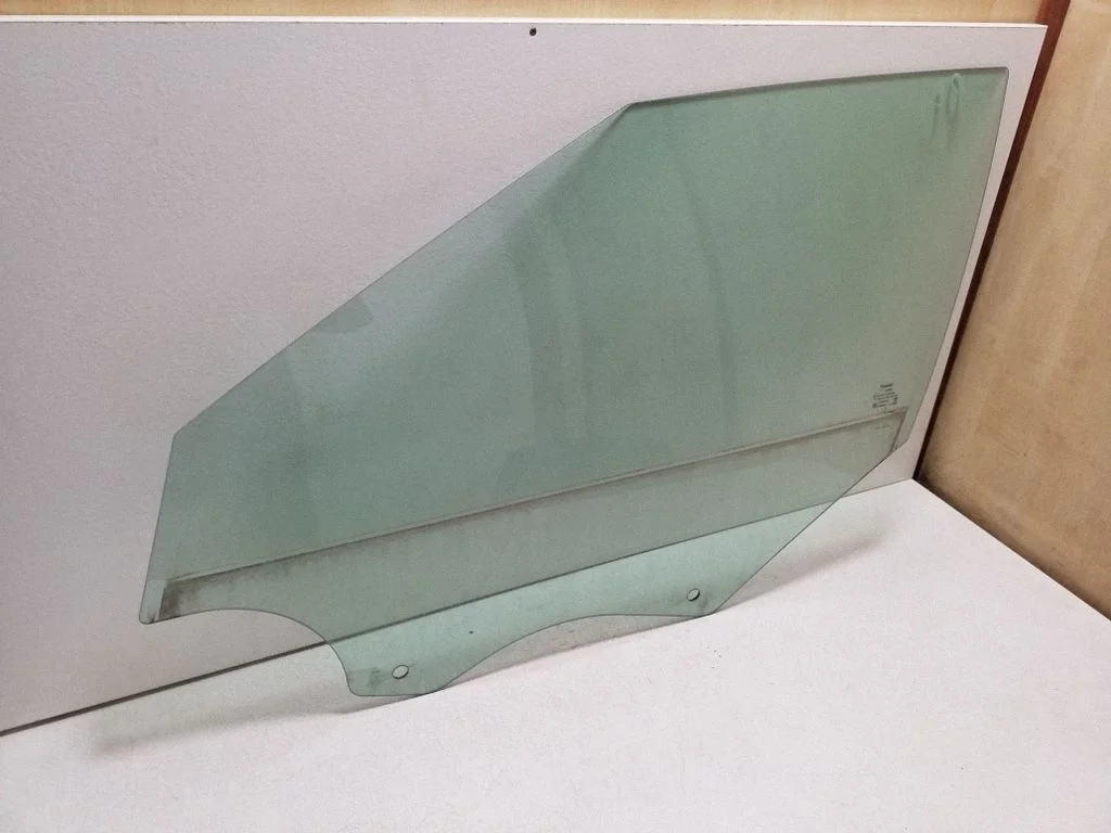 Front door window glass four-door – Polestar 2 (2020-)