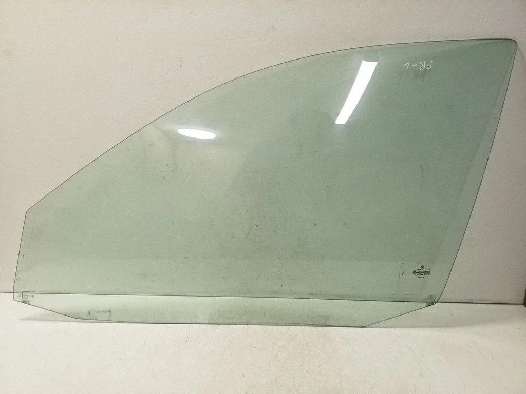 Esiukse põhiklaas (neljaukselise) 43R001351