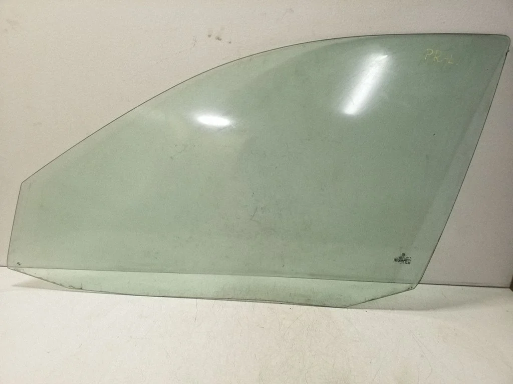 Esiukse põhiklaas (neljaukselise) 43R001351