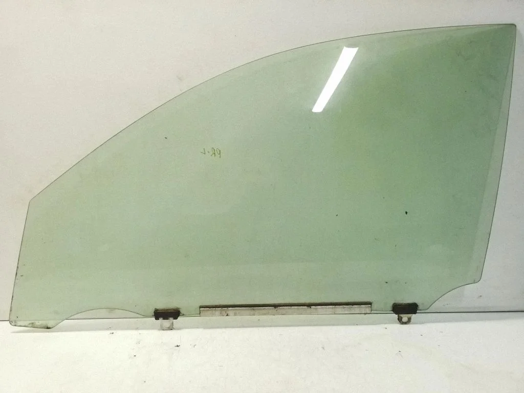 Esiukse põhiklaas (neljaukselise) 43R00034