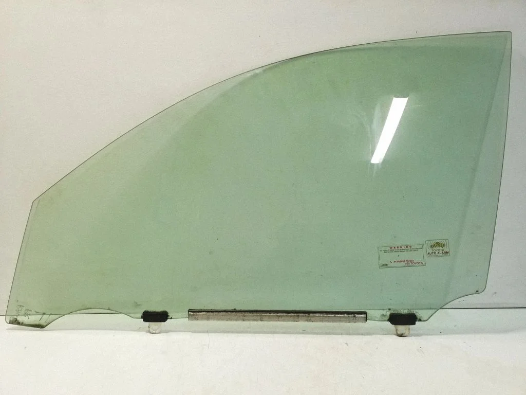 Esiukse põhiklaas (neljaukselise) 43R00034