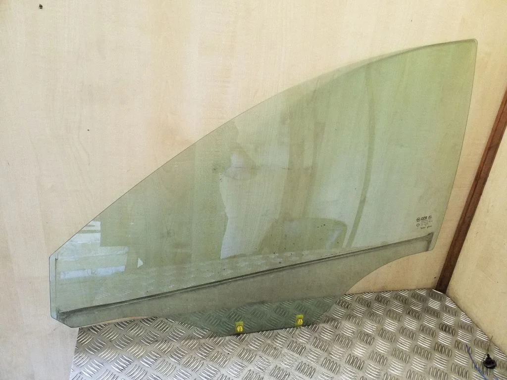 Front door window glass four-door – left