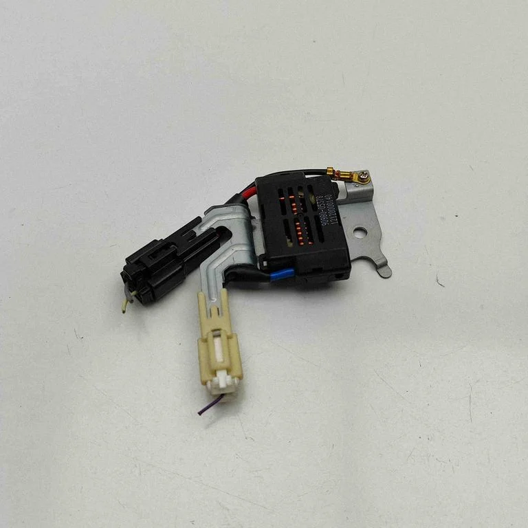Filtras antenos
