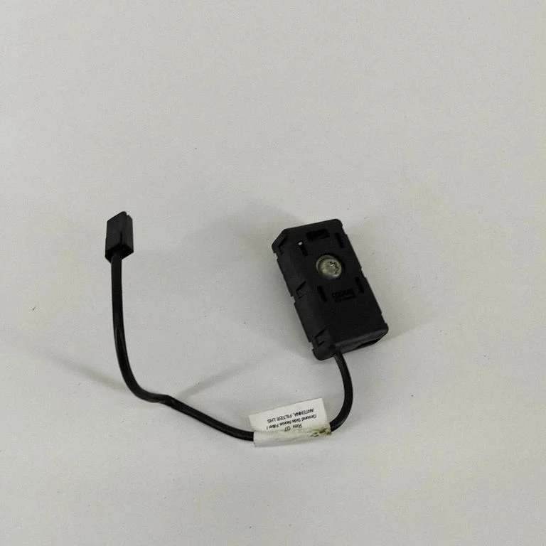 Filtras antenos