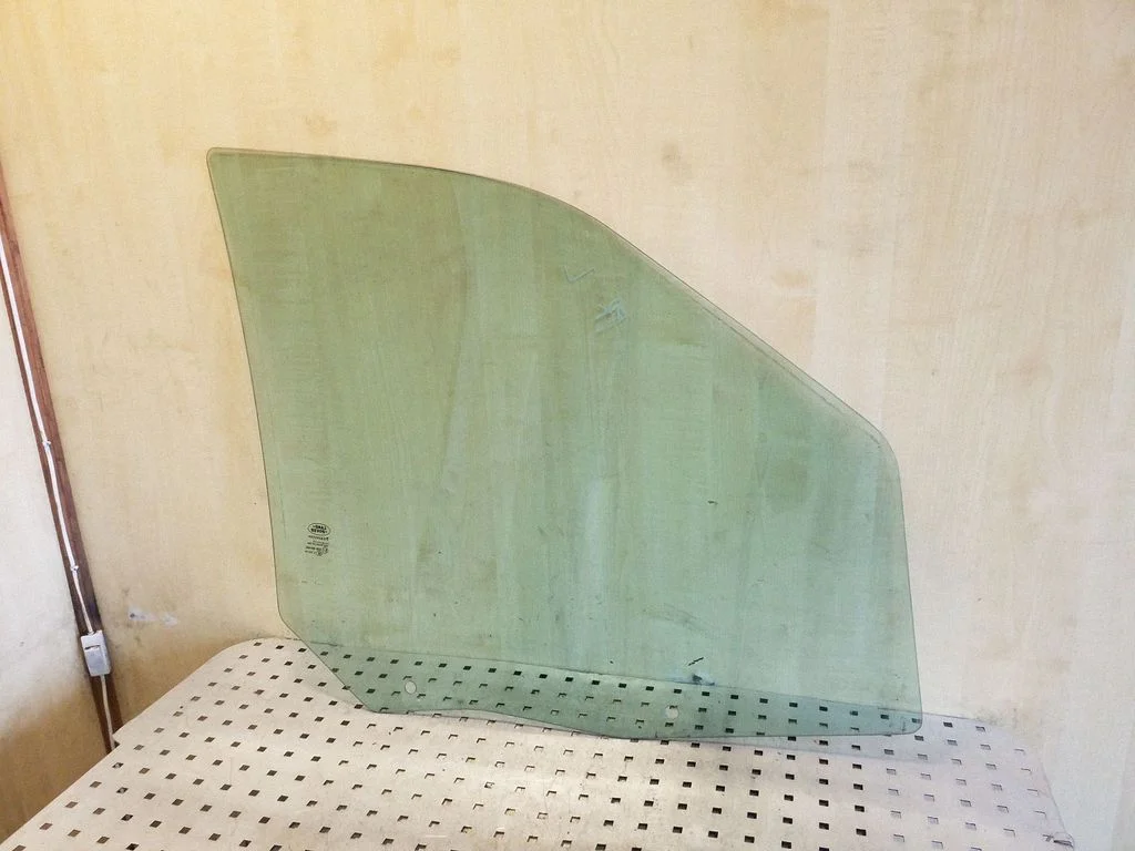 Front door window glass four-door – Land Rover Freelander 2 - LR2 (2007-2016)