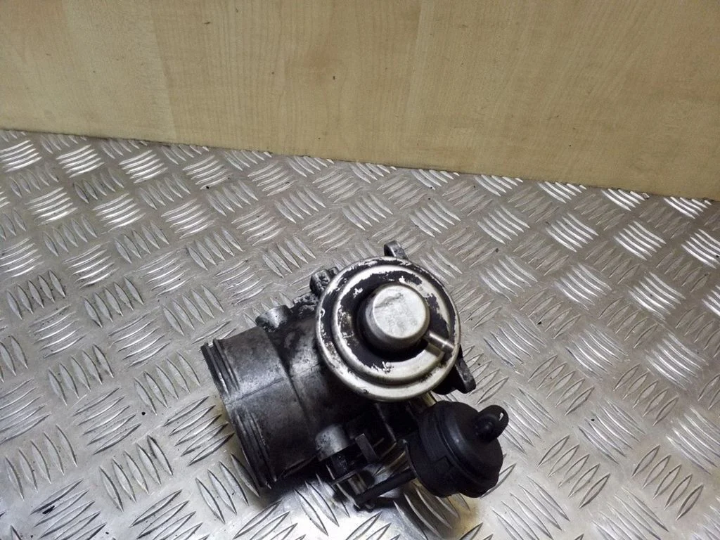 EGR vārsts 070128070B