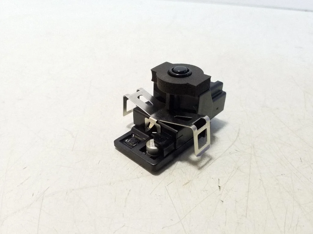 Muu andur ML3H19E907AB