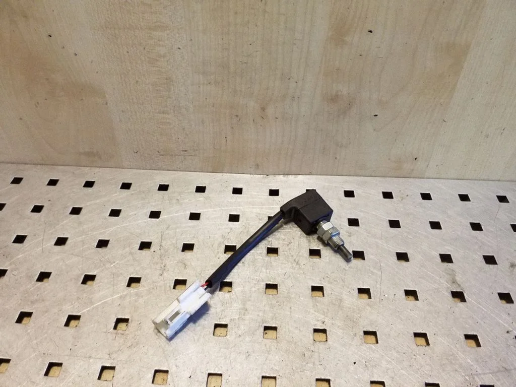 Sensor