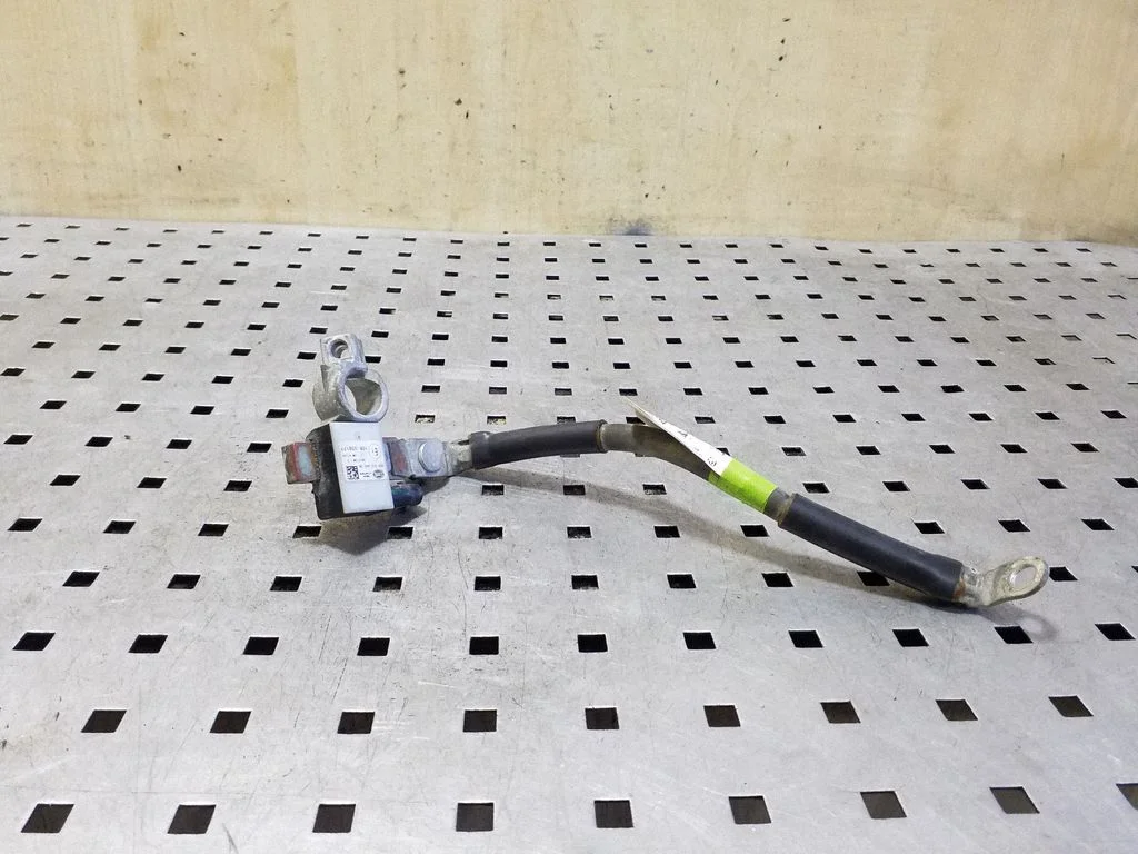 Negative earth cable (battery) E110R036177