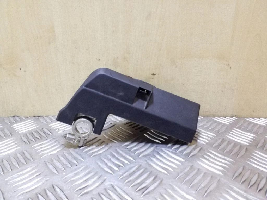 Plusa vads (akumulatora) 4F0915459