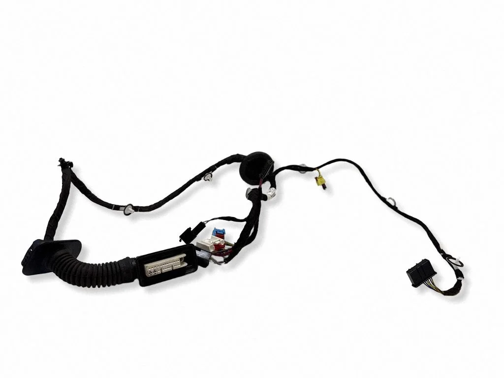 Esiukse juhtmestik 83A971030QD