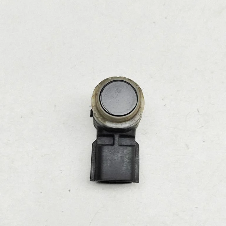 Parkošanās sensors PDC – Nissan Leaf II (ZE1) (2017-2025)