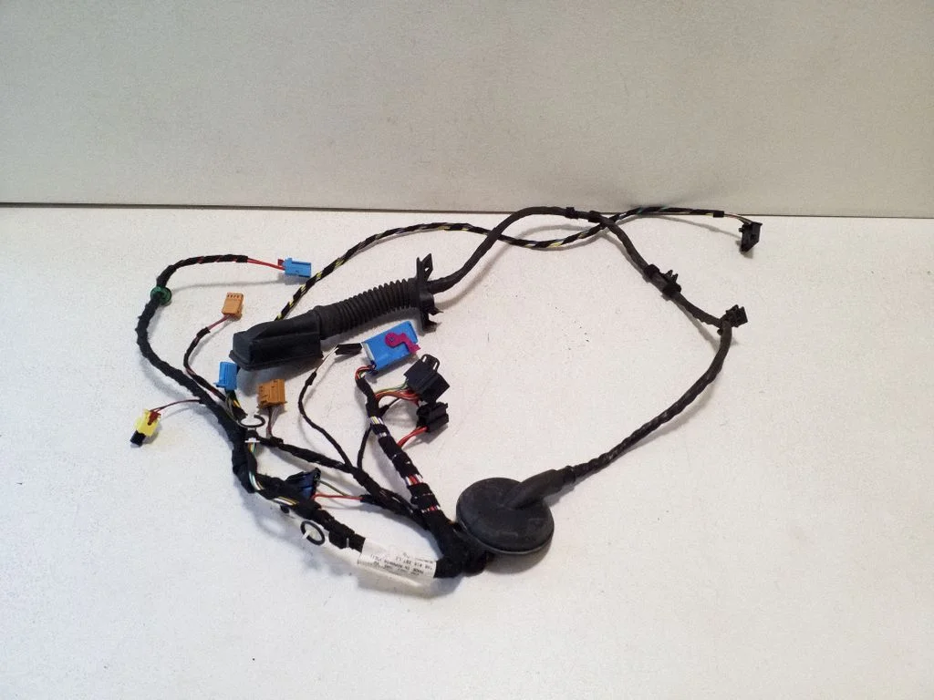 Esiukse juhtmestik 5G3971162FN