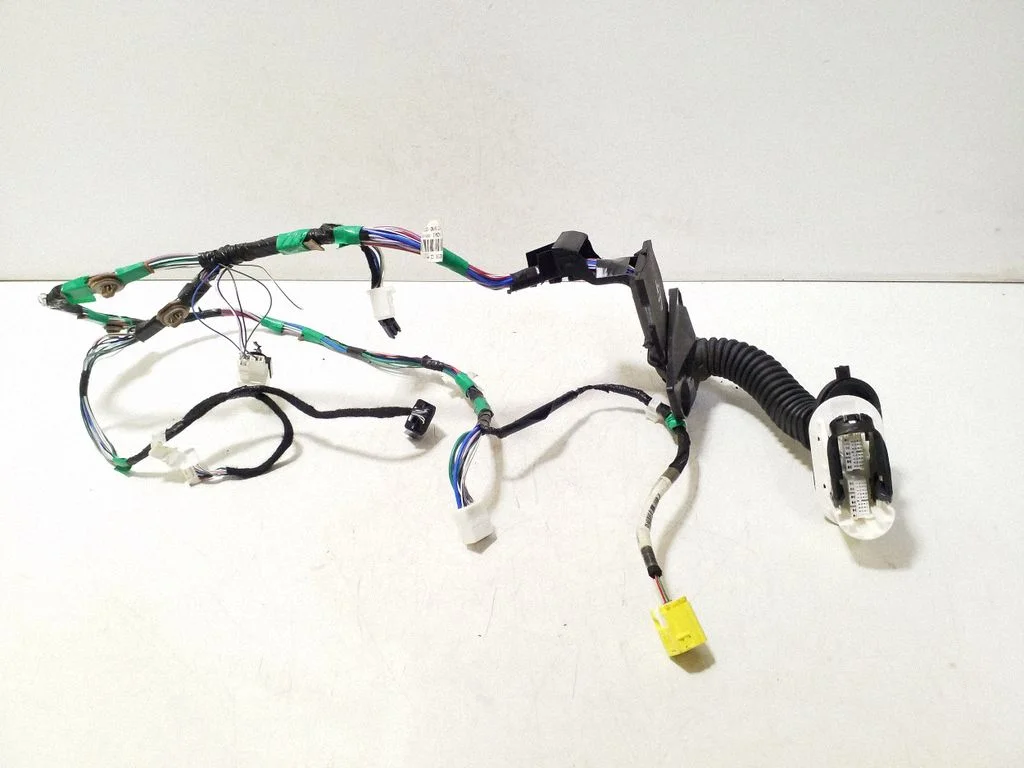 Front door wiring loom – Toyota Corolla E210 E21 (2018-)