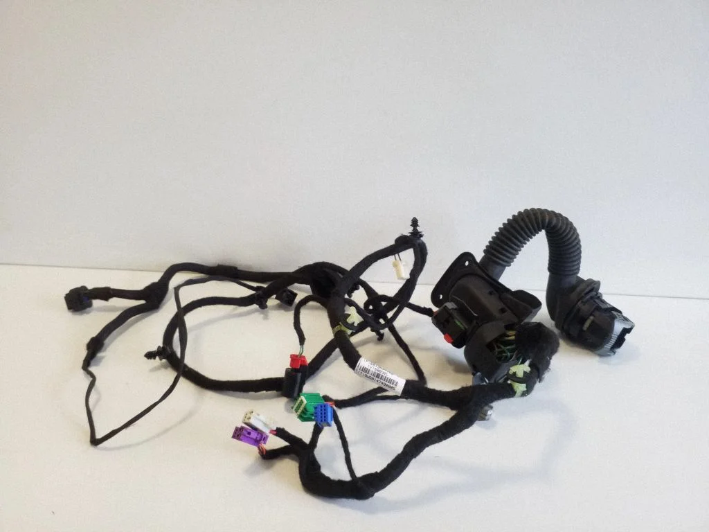 Esiukse juhtmestik – Jeep Grand Cherokee (2010-2021)