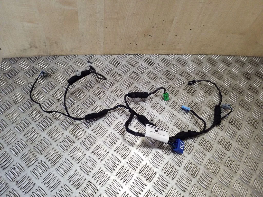 Front door wiring loom AW9314B121BC