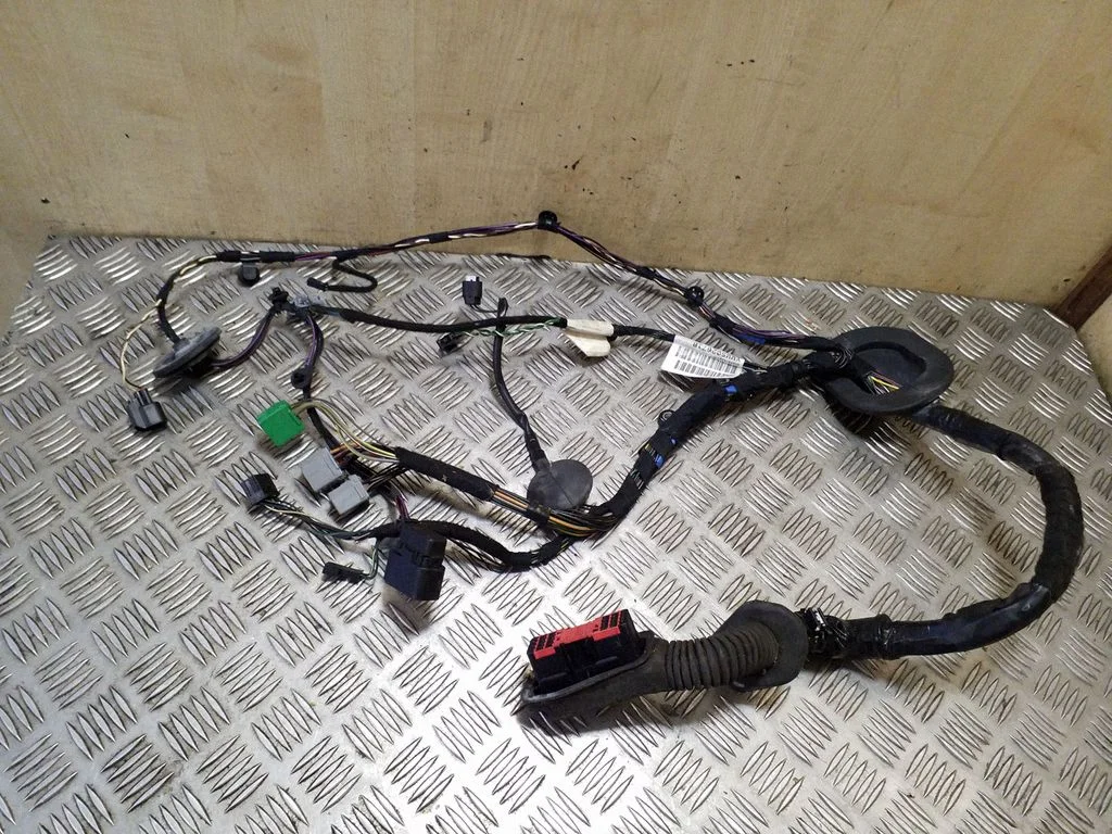 Esiukse juhtmestik – Land Rover Range Rover Sport L320 (2005-2013)