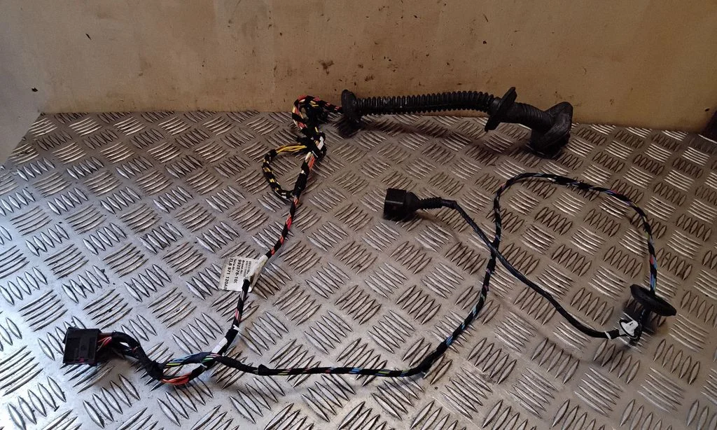 Front door wiring loom 7L6971120AR