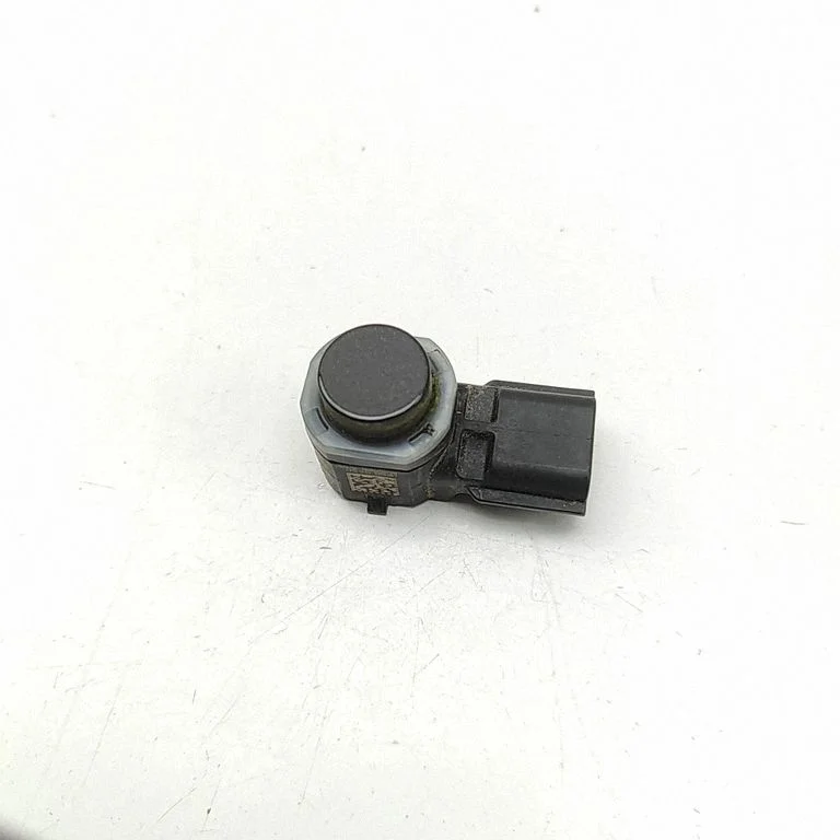Parkošanās sensors PDC – Nissan Leaf II (ZE1) (2017-2025)