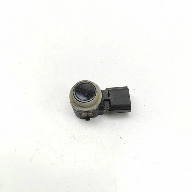 Parkošanās sensors PDC – Nissan Leaf II (ZE1) (2017-2025)