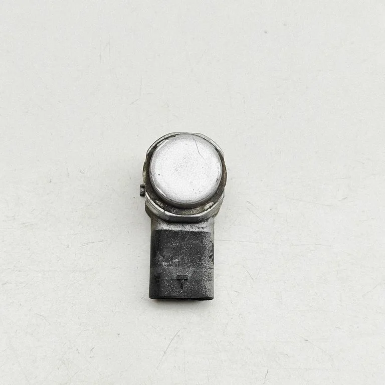 Parkošanās sensors PDC 6W8315K859CA