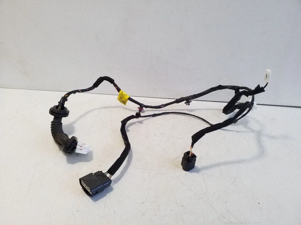 Tagaukse juhtmestik 91660H8030