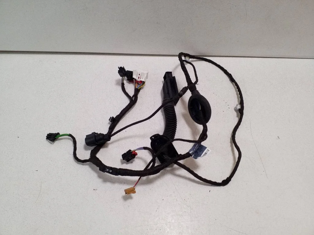 Rear door wiring loom 81A971687AG – Audi SQ2 GA (2017-)