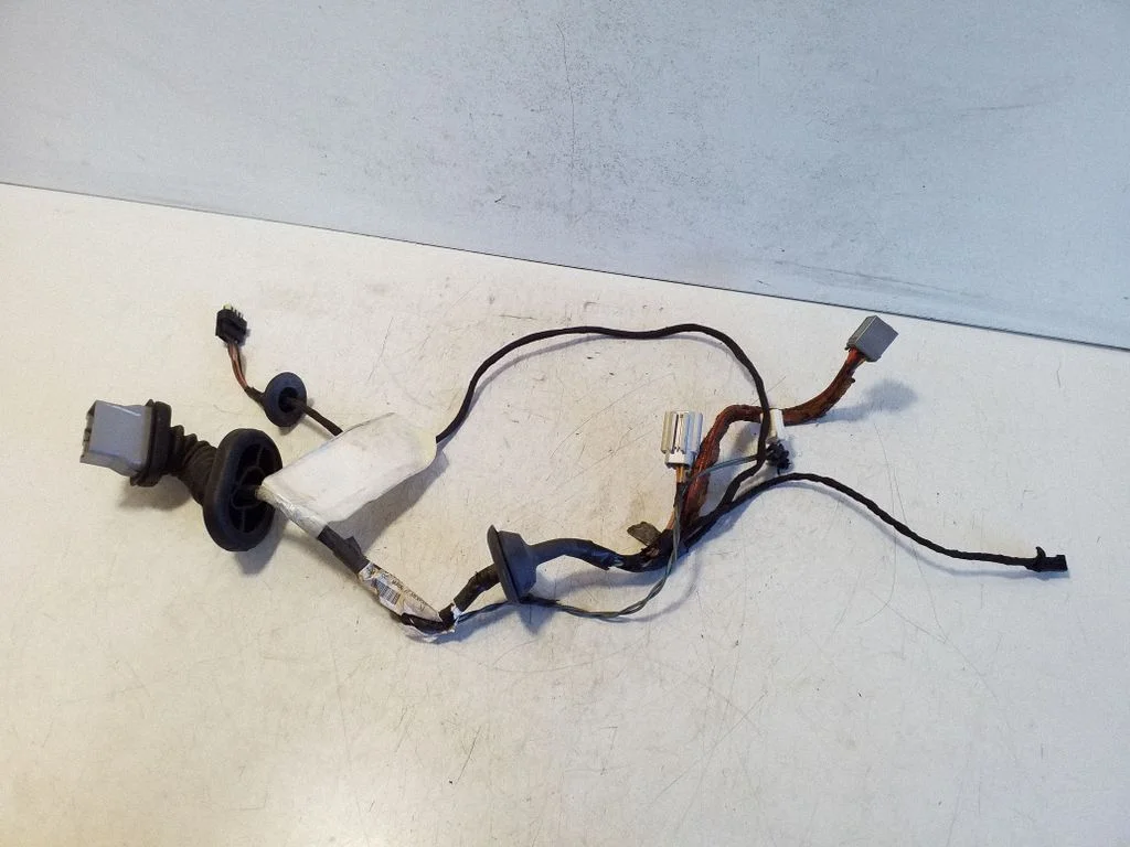 Rear door wiring loom 68031305AB