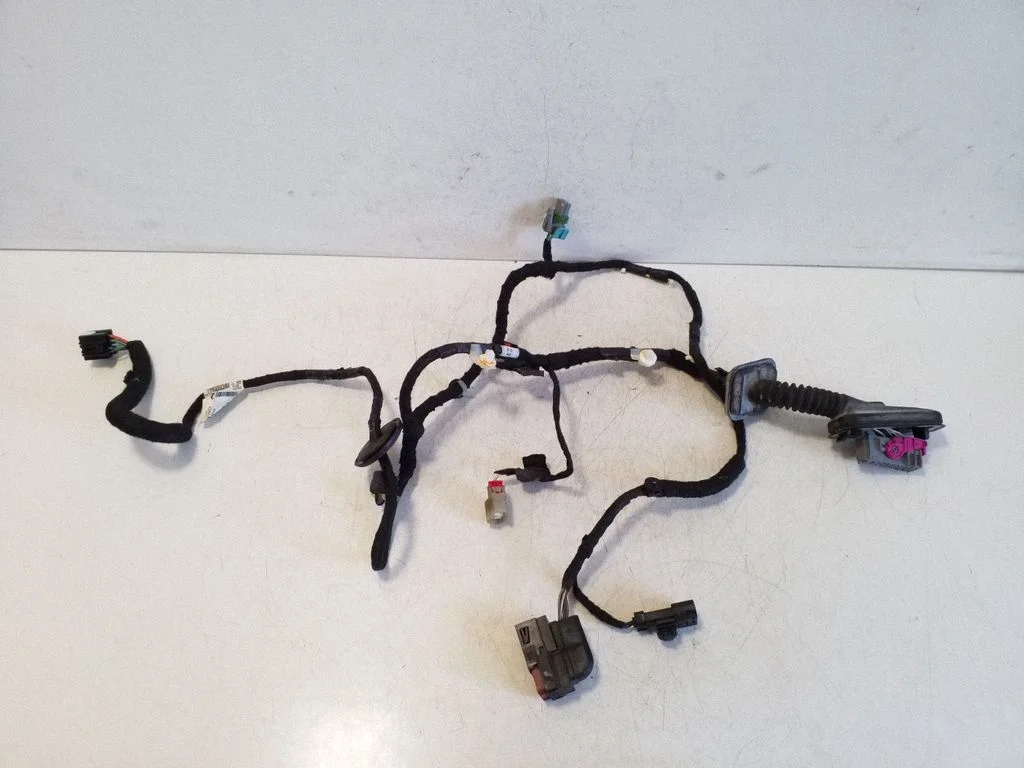 Tagaukse juhtmestik 22896695 – Opel Ampera (2011-)