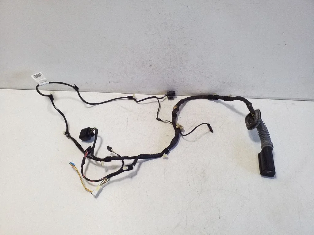 Tagaukse juhtmestik 9323477