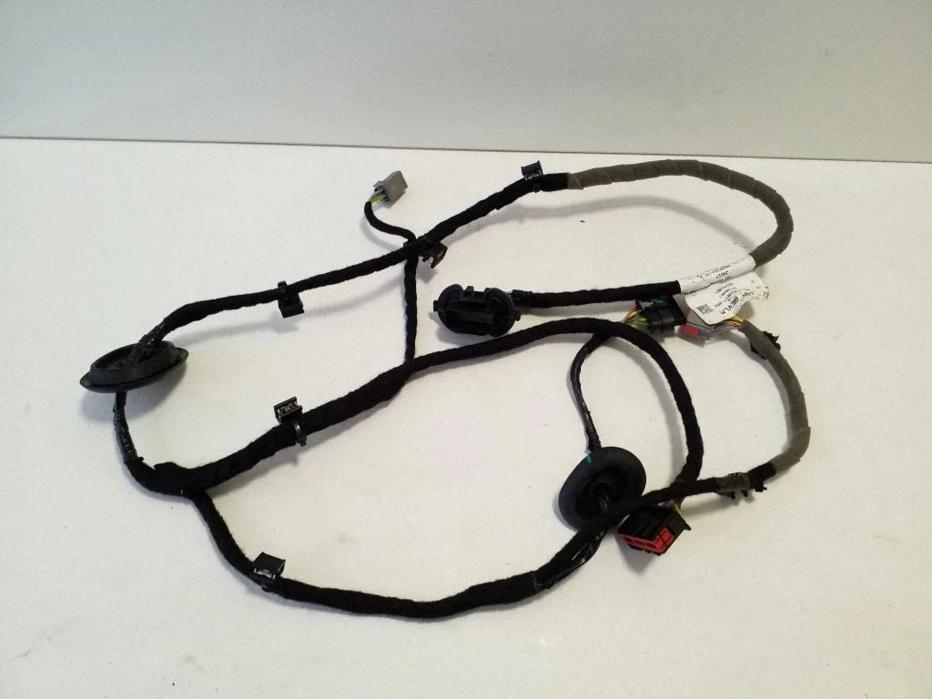 Tagaukse juhtmestik 32143967