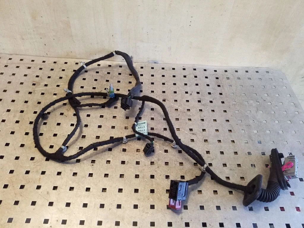 Rear door wiring loom 95186913 – Chevrolet Orlando (2011-)