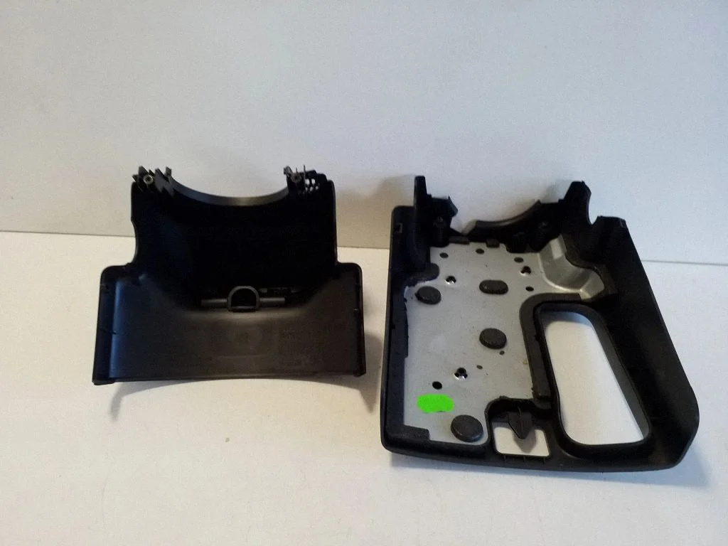 Steering wheel column trim – Citroen C4 Grand Picasso (2013-2018)
