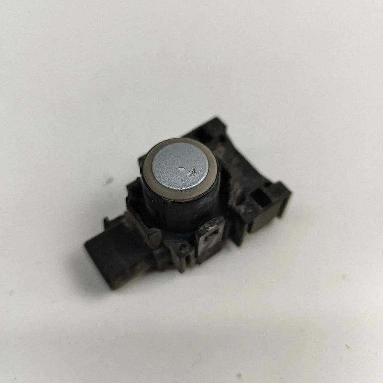 Parkošanās sensors PDC KD4767UC1