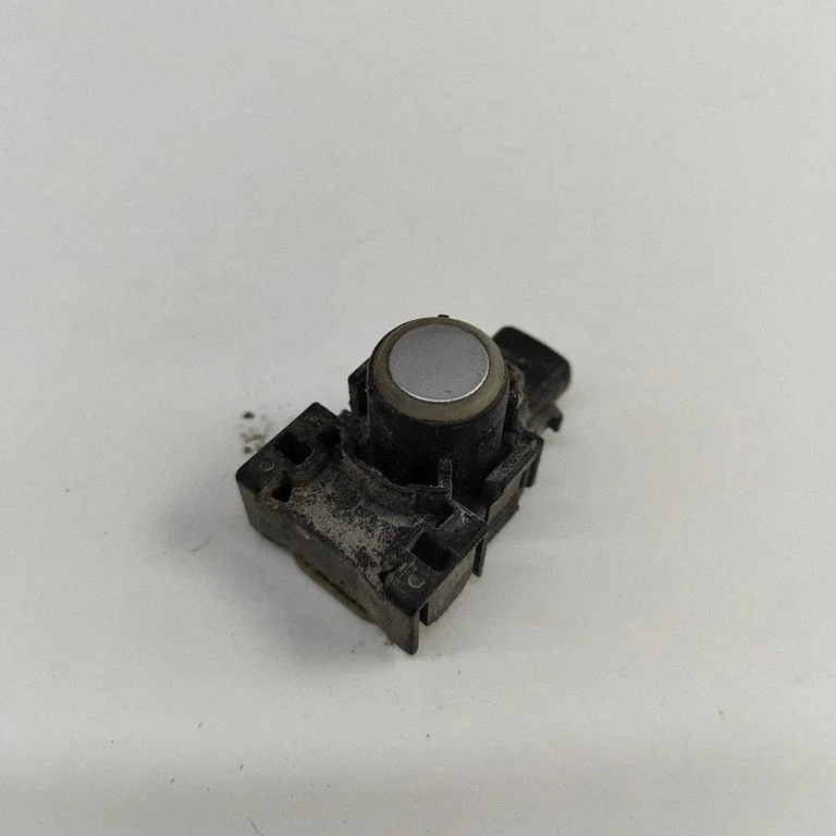 Parkošanās sensors PDC KD4767UC1E4