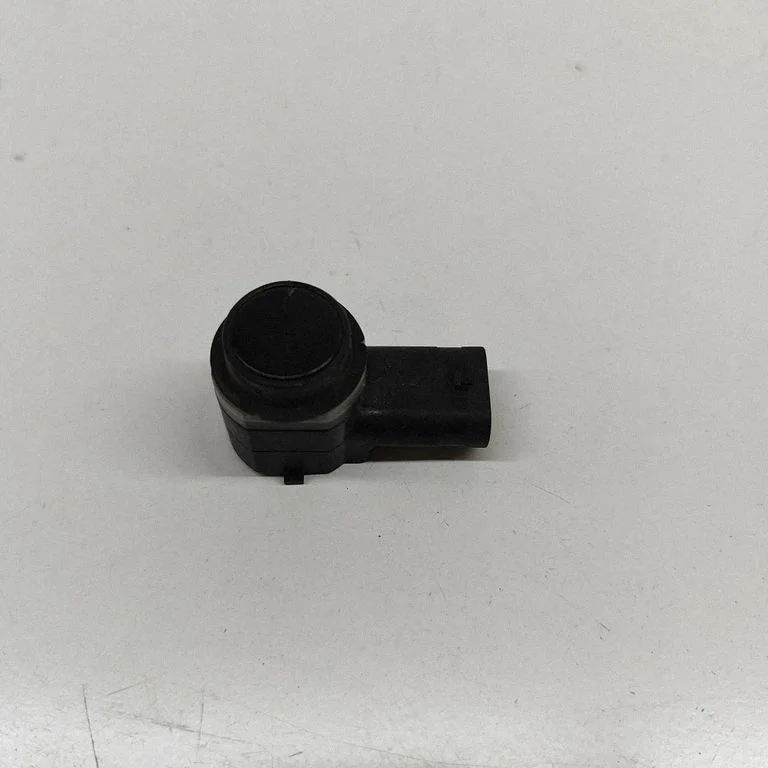 Parkošanās sensors PDC 9G9215K859DA