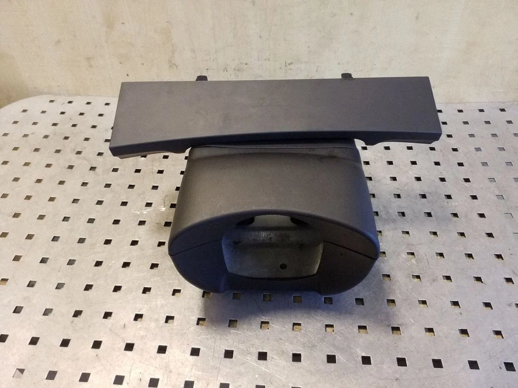 Steering wheel column trim – Volvo S60 (2005-2010)