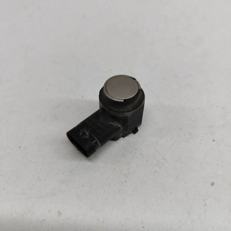 Parkošanās sensors PDC 9G9215K859DAW