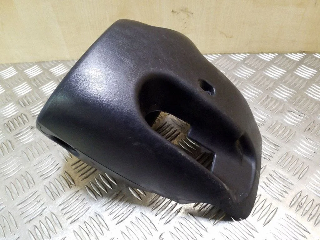 Roolisamba kate – Toyota RAV 4 (XA20) (2000-2005)