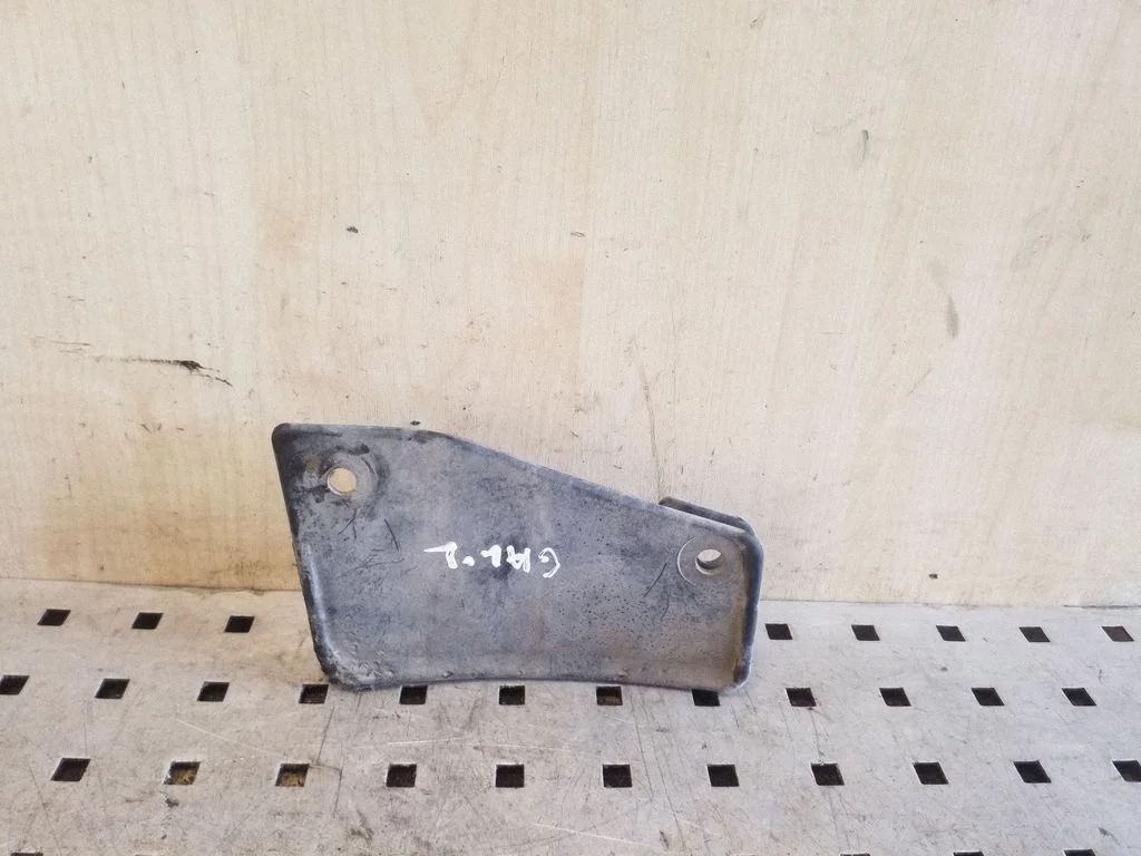 Rear mudguard – rear left