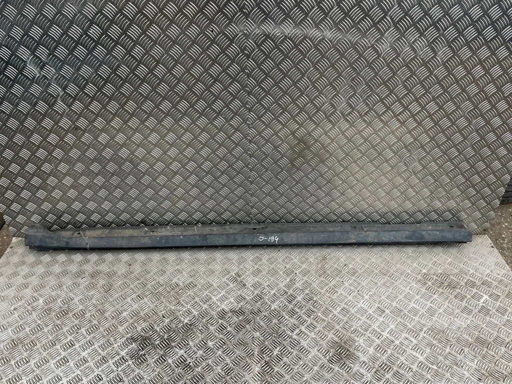 Lävepakk 2GA853856C