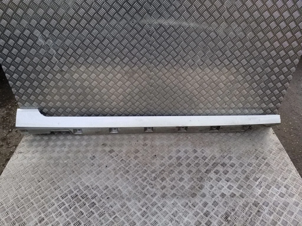 Sill 3G0853946