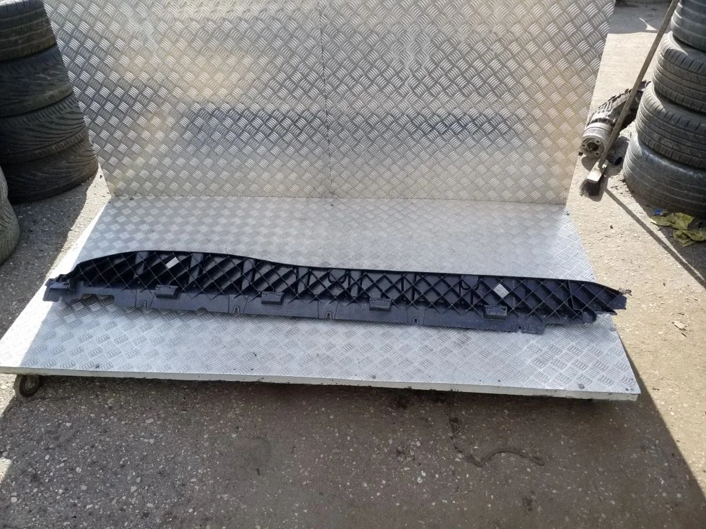 Sill A2546905203