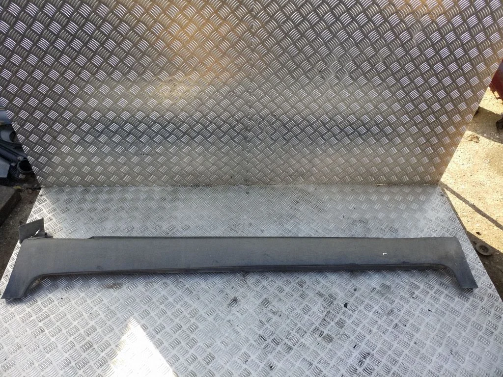 Sill – KIA Sportage (2011-2016)