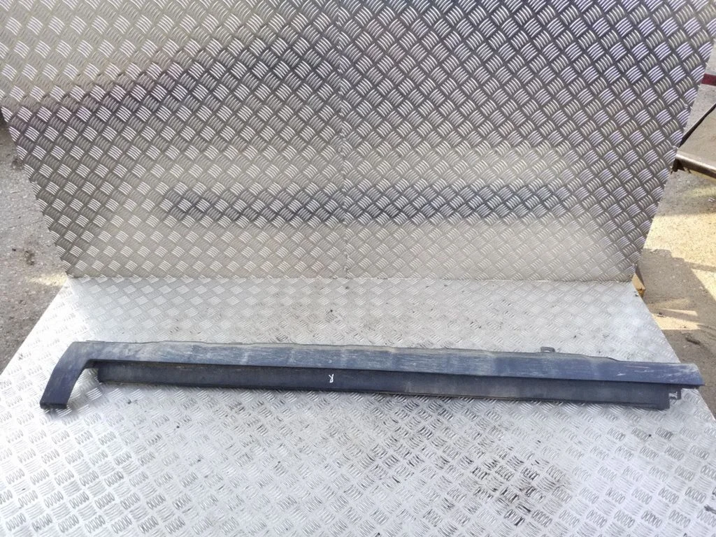 Sill 71800SWWG010M1