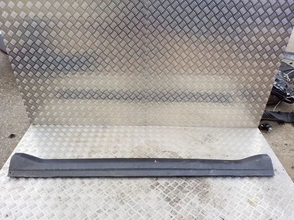 Sill 6512A02501