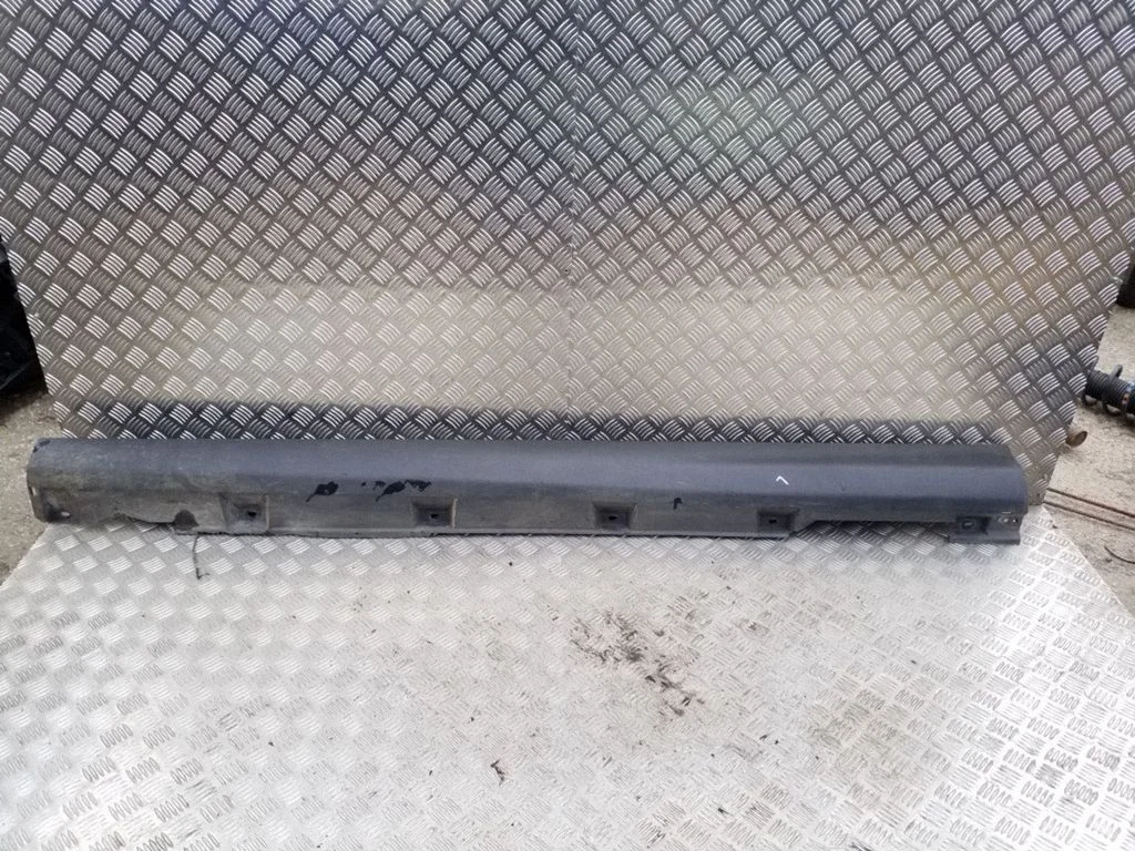 Sill – Ford Focus (2010-2017)